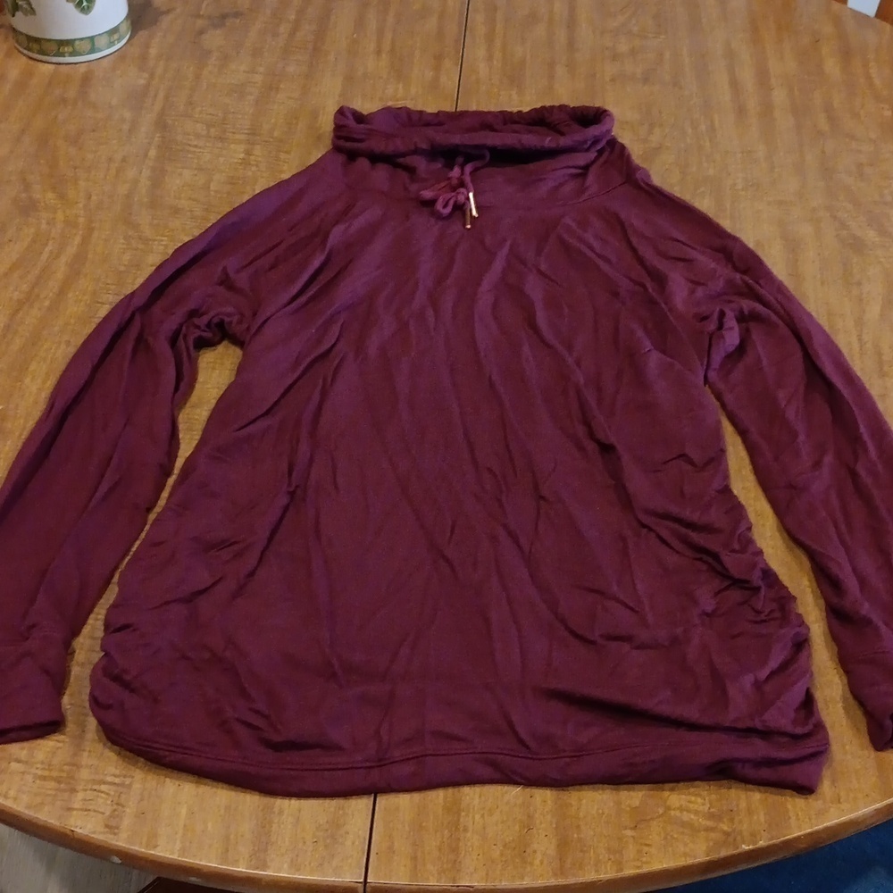 Long-sleeved maternity top size M